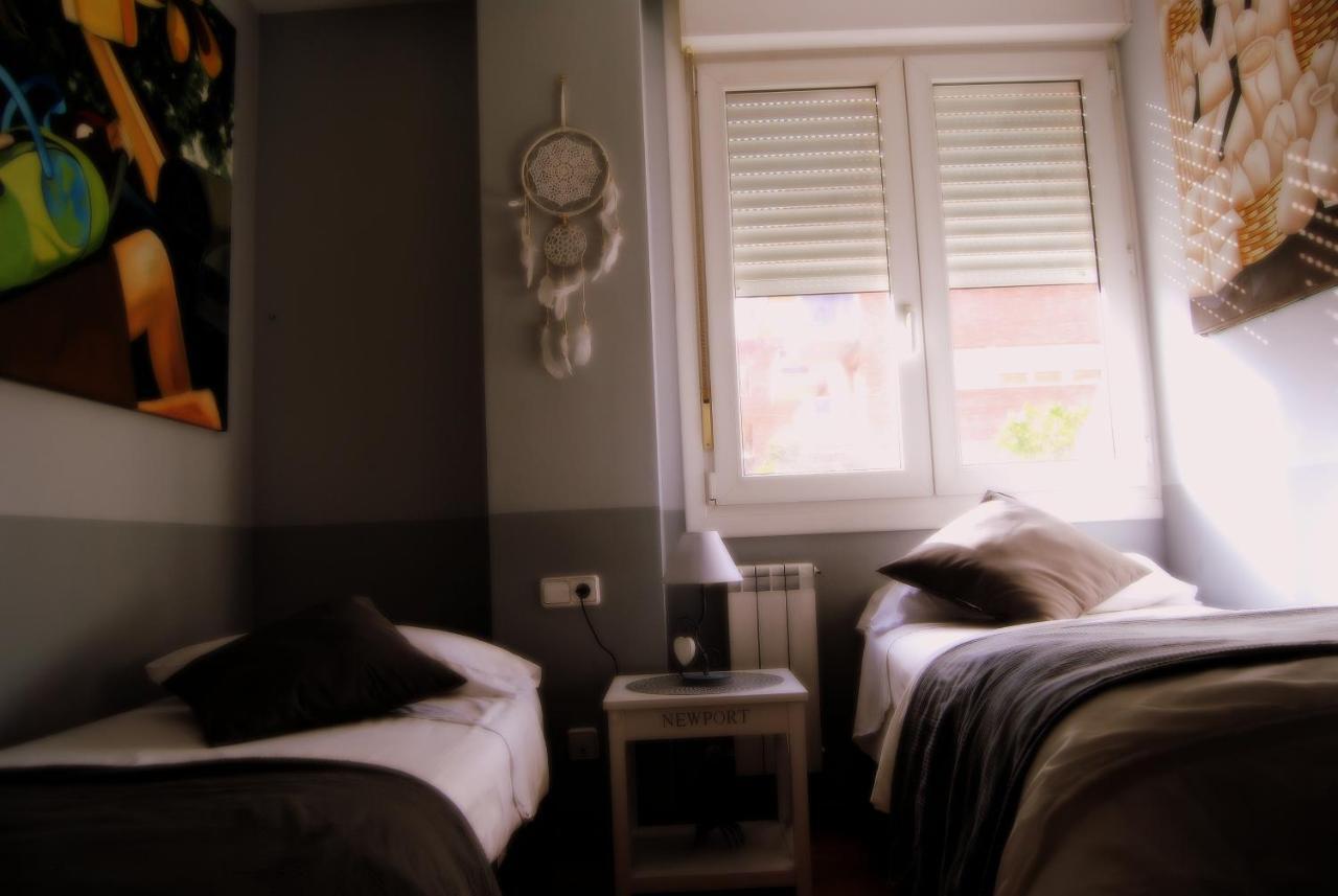 Bonito Duplex Con Piscina En Barcelona&Playa Apartment Tiana Luaran gambar